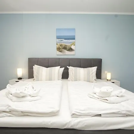 Haus Inselwind 16 Meerwind Mit Gratis Nutzung Vom Ahoi Erlebnisbad Und Sauna In Sellin
