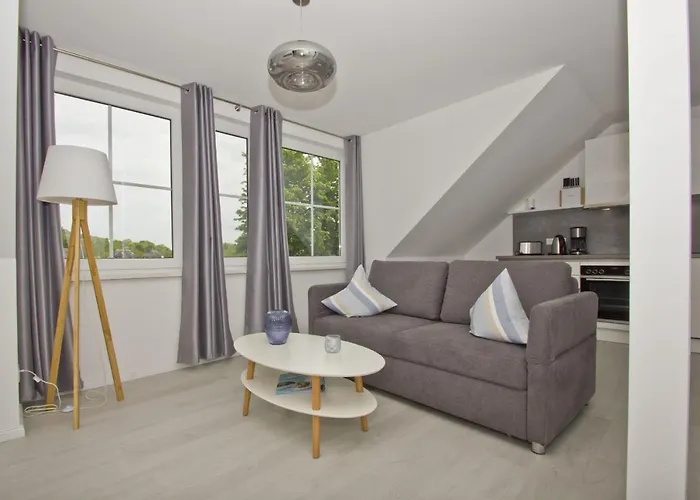 Apartmán Haus Inselwind Ferienwohnung 16 Meerwind Mit Gratis Nutzung Vom Ahoi Erlebnisbad Und Sauna In Sellin Groß Zicker