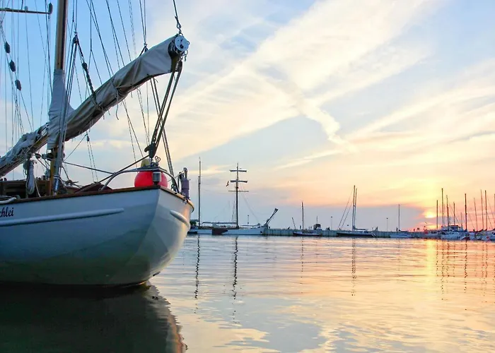 Gratis Nutzung Vom Ahoi Erlebnisbad Und Sauna In Sellin - Haus Inselwind Meerwind